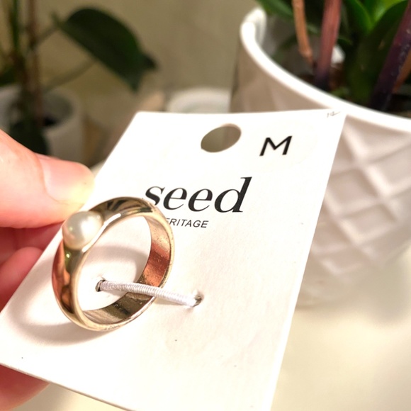 Seed gold ring with pearl - Picture 3 of 3